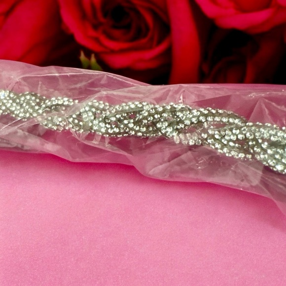 BCBGeneration 4-In-1 Gift Set Tote Bag NWT - Picture 8 of 8